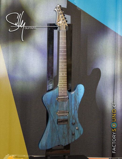 Sully® Guitarra Eléctrica 7 Cuerdas RAVEN 7 Shipwreck Hardtail con Estuche Duro