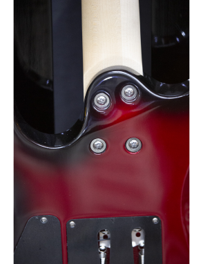 Aria® MAC-STD Guitarra Eléctrica 24F SSH Tremolo Super Strato® Color: Metallic Red Shade