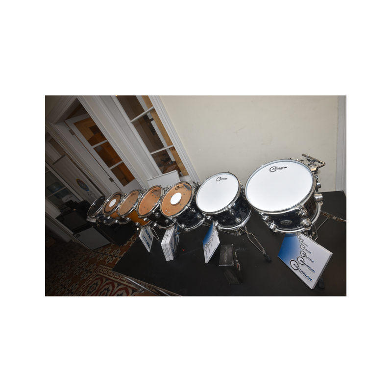 Aquarian Drumheads® TCPD-14 TEXTURE COATED™ Parche Caja 14" Power Dot™ Blanco