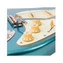 Vintage® V6 Guitarra Eléctrica SSS Tremolo Color: Candy Apple Blue