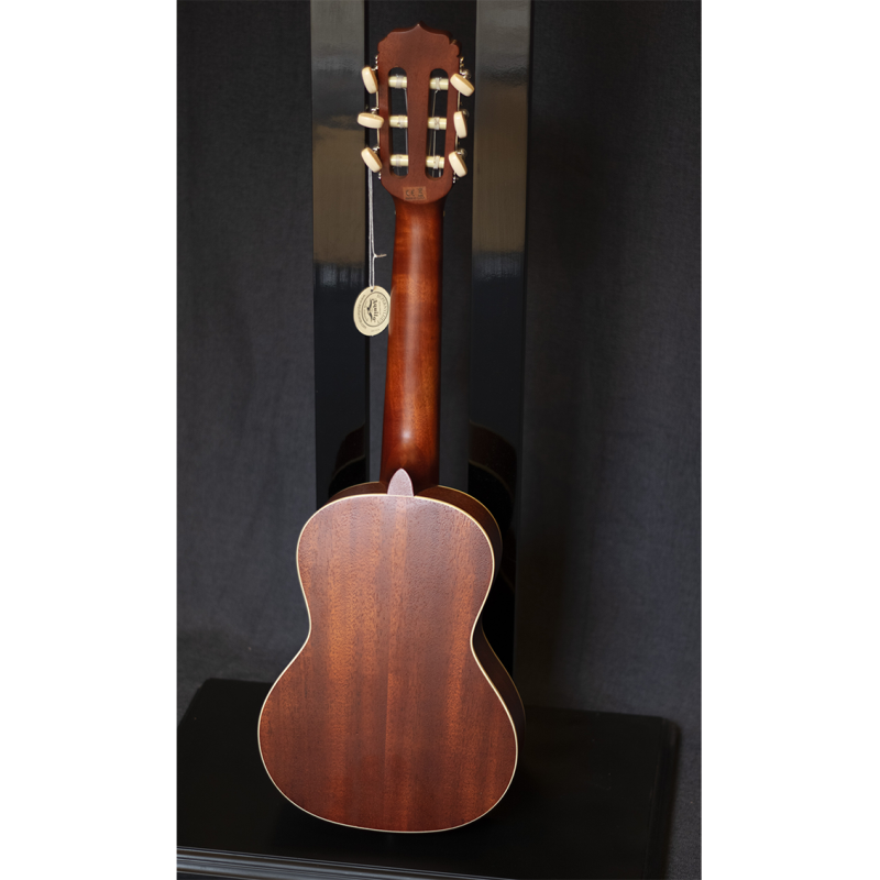 Aria® ATU-120 Ukelele Guitarlele Acústico Tenor 6 Cuerdas con Funda | Color: Caoba Natural