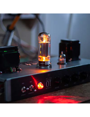 Blackstar® Studio 10 EL34 Amplificador Guitarra Combo 1X12" 10W