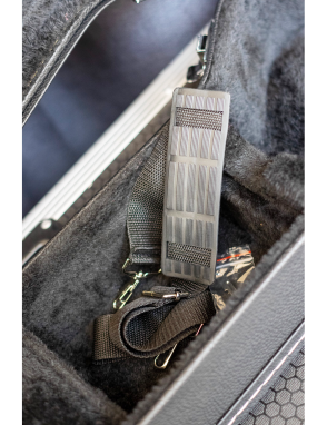 Aria® HC-CG120C Hard Case Guitarra Clásica | Color: Negro Aria® HC-CG120C Hard Case Guitarra Clásica | Color: Negro