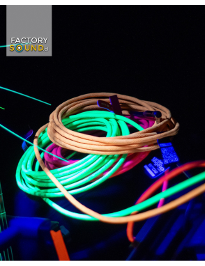 Santo Angelo® NEON Pink Cable Instrumentos Plug ¼" Recto a Plug ¼" 90° OFHC | 6.10mt