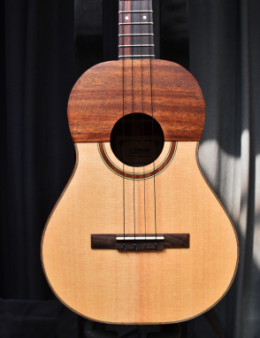 Accacia® Cuatro Venezolano Acústico con Softcase