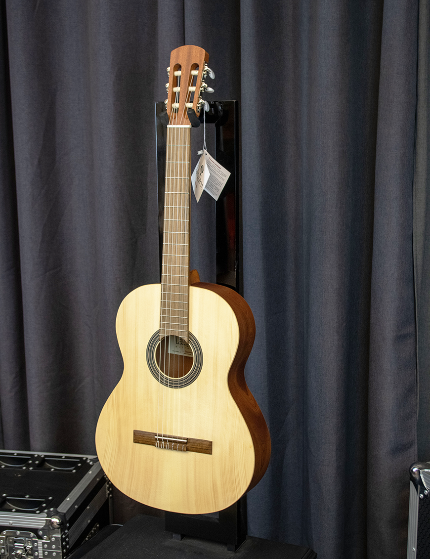 Laqant by Alhambra® College A Clásica Estudio con Funda | Natural