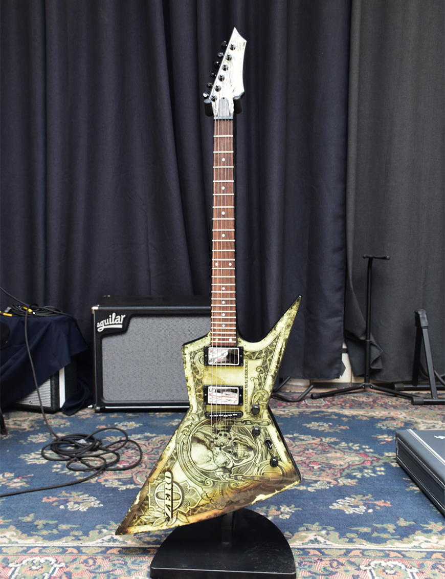 DEAN GUITARS® ZERO “IN DETH WE TRUST” Guitarra Eléctrica Dave Mustaine Signature