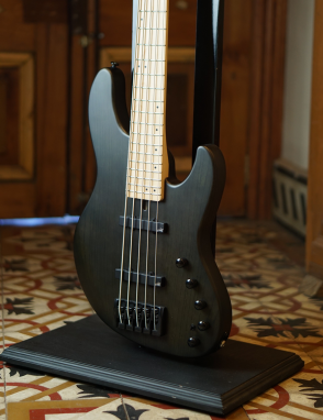 FGN® Mighty Jazz ASH DEM JMJ5 Bajo Eléctrico 5 Cuerdas Preamp Bartolini Funda | T Brown Flat