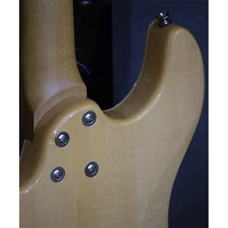 Aria® 714-MK2 Guitarra Eléctrica Fullerton Flamed Stratocaster® Style